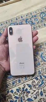 iPhone xs max  81 battery health 256 phone and charger