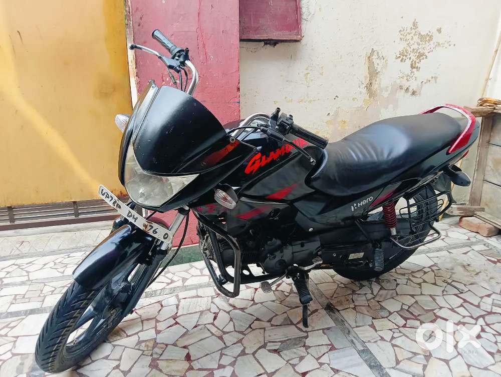 Badiya condition hai gaddi hai kisi ko chaiye to hi massage kro