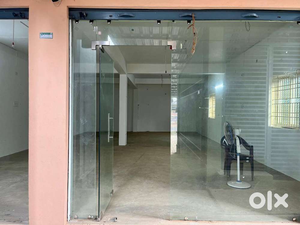 Commercial Space for Shop/office/clinics Rent in Dharmajigudem.