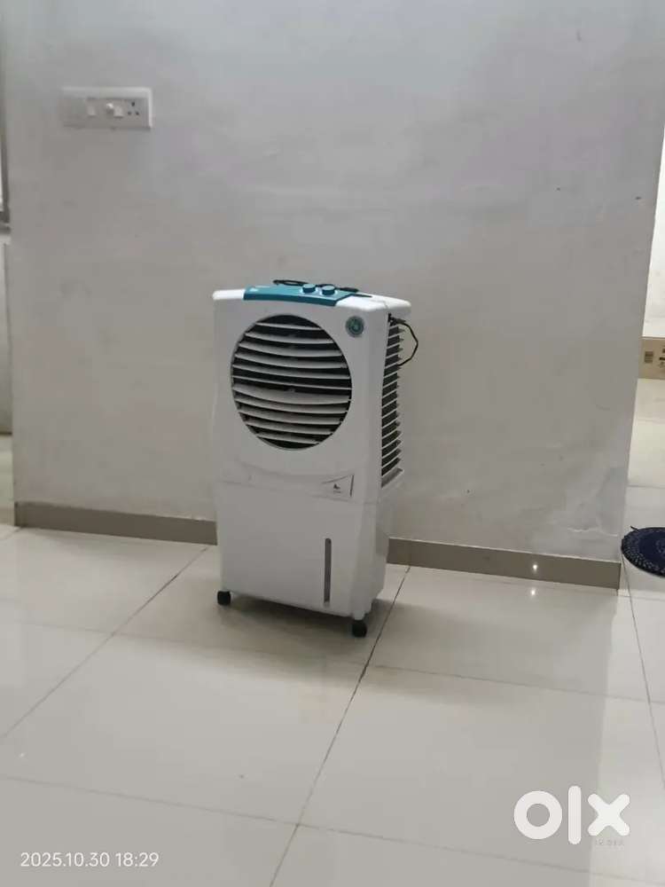 Symphony 27 L Cooler