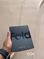 Samsung galaxy fold 4 available read all
