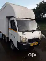 Mini Pickup Van With Close body