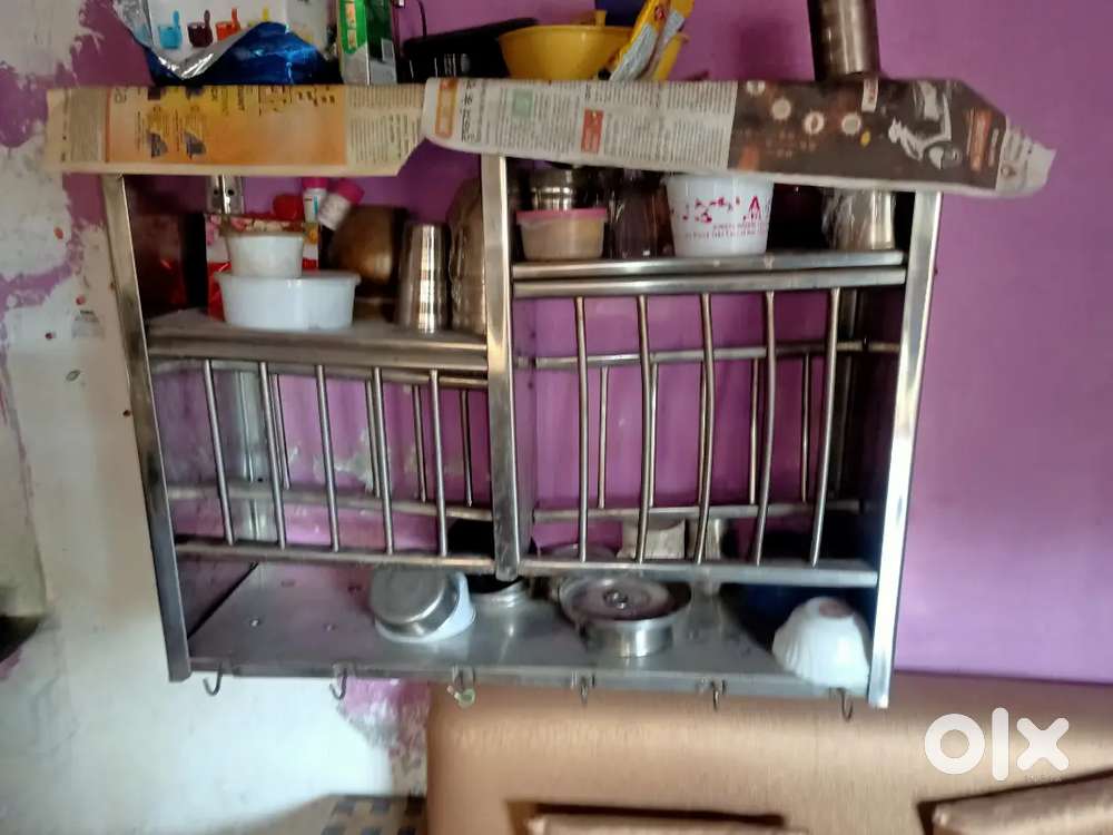 Plate and bowl premium steel stand and a dinner set