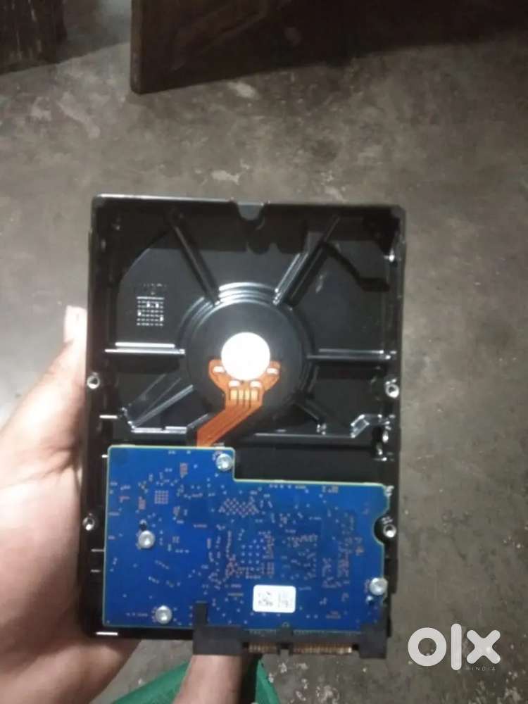 Harddisk -2000, ram-500 , ssd--1000