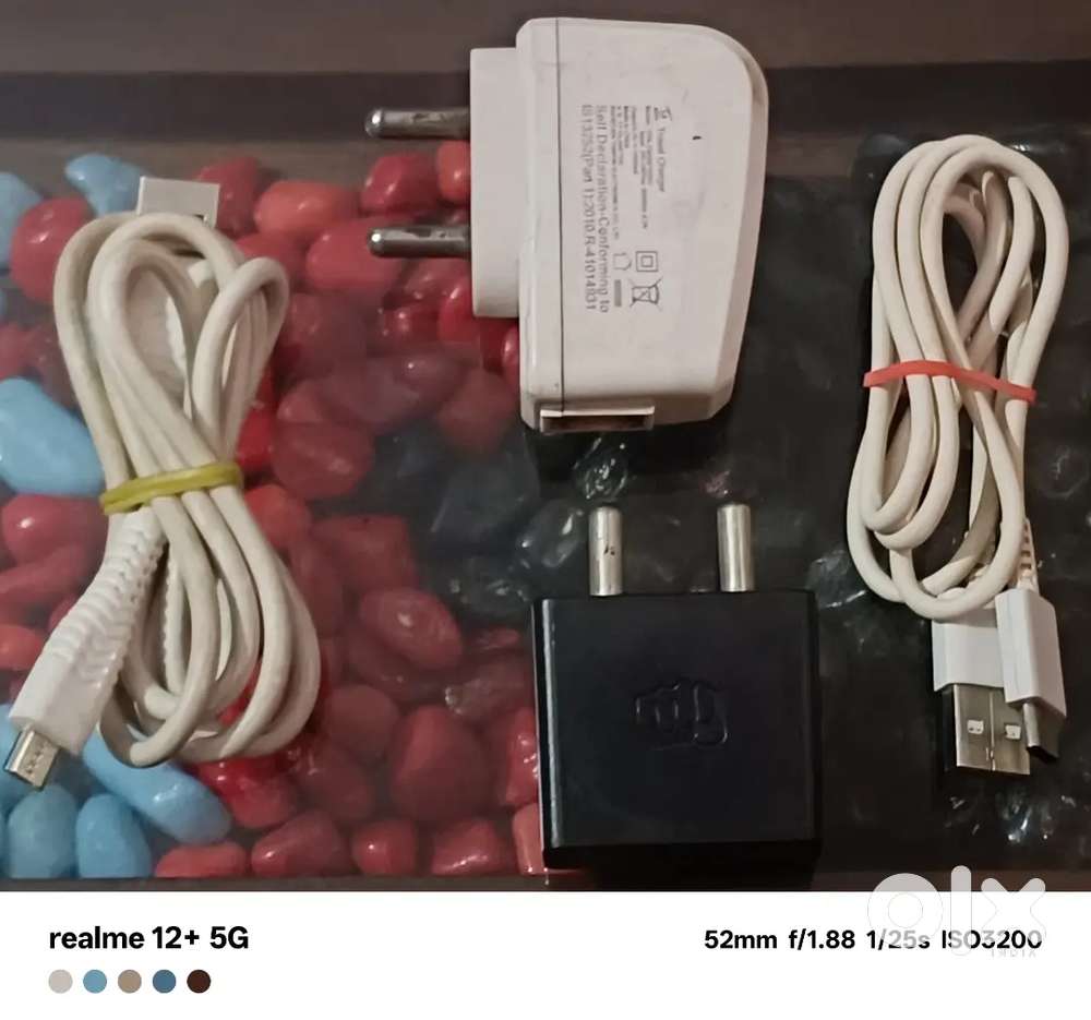 Charger,s & Data Cable (Sacend Hand)
