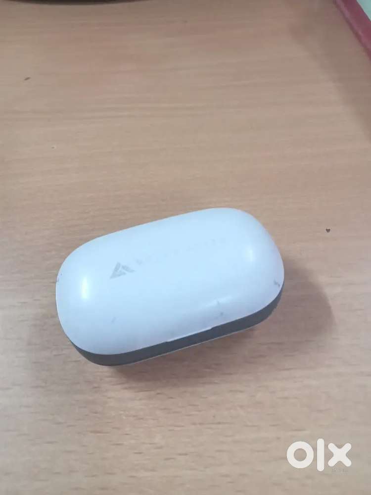 Earbuds in premium quality