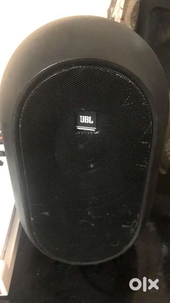 JBL BT104 STUDIOMONITOR