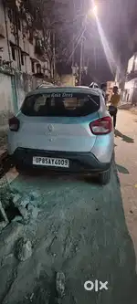 Kwid 2016 koi dikkat nhi hai bima bhi hai her Kam ok hai