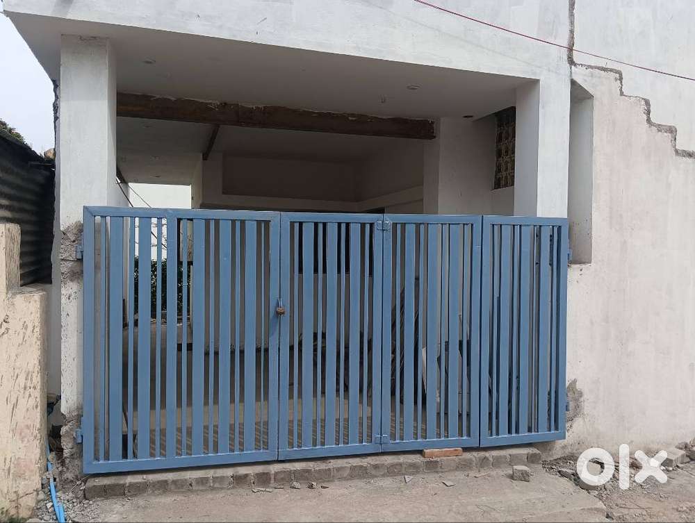 2 BHK house for lease