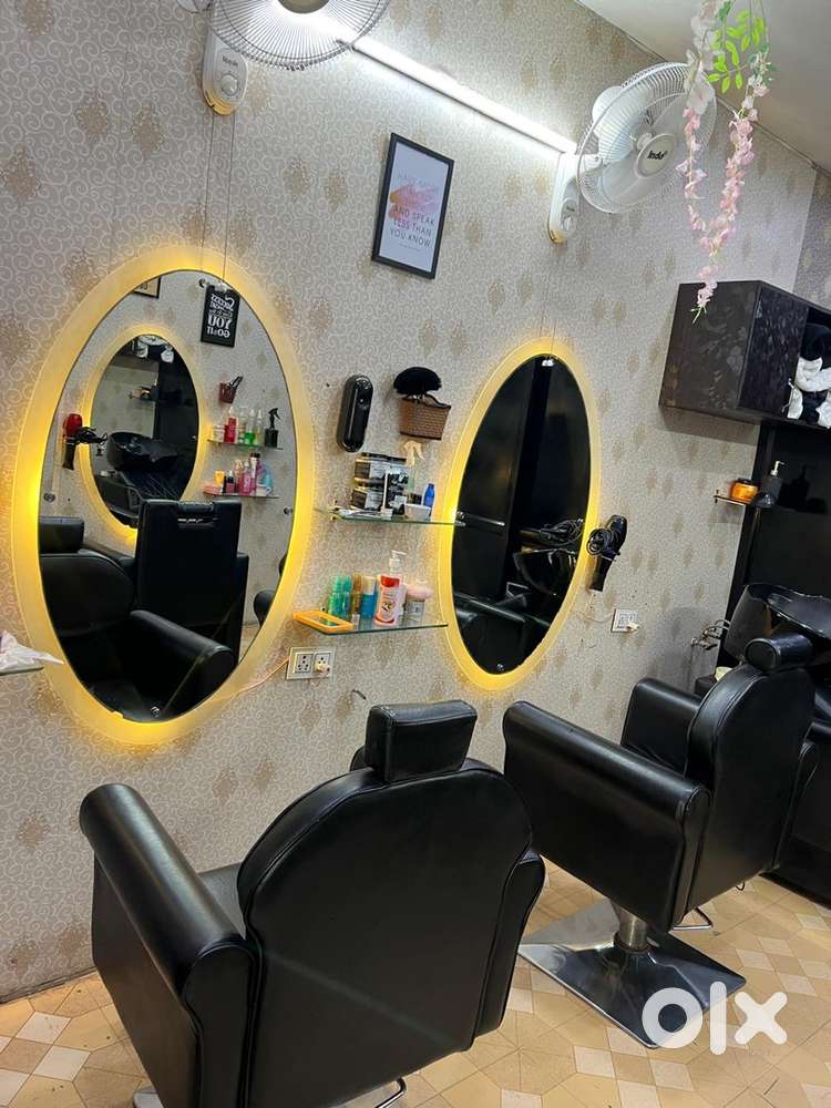 salon with stock