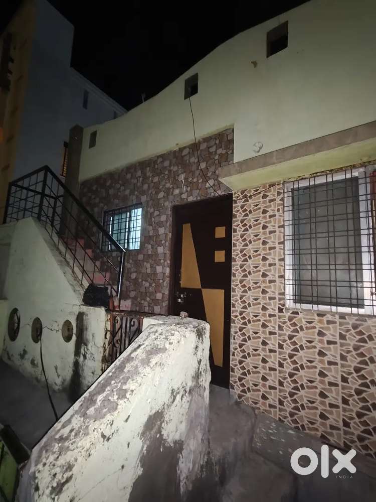 House 1250 sqft in Huda Colony Washim bypass