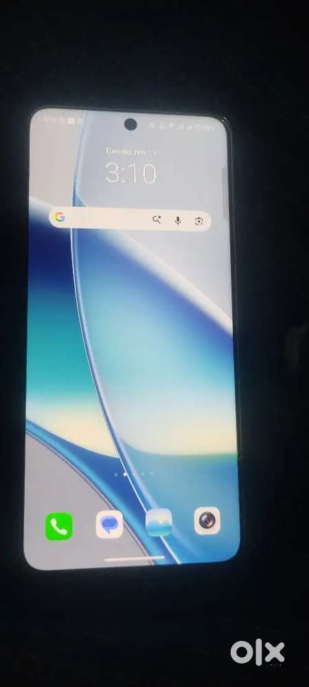 Vivo v50e 8 256 2 Month old with box and charger