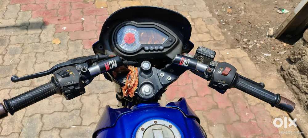 Pulsar 150