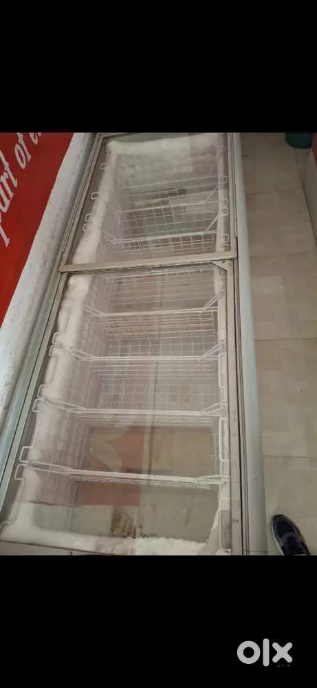 Deep freezer glass top 650 liter elenpro