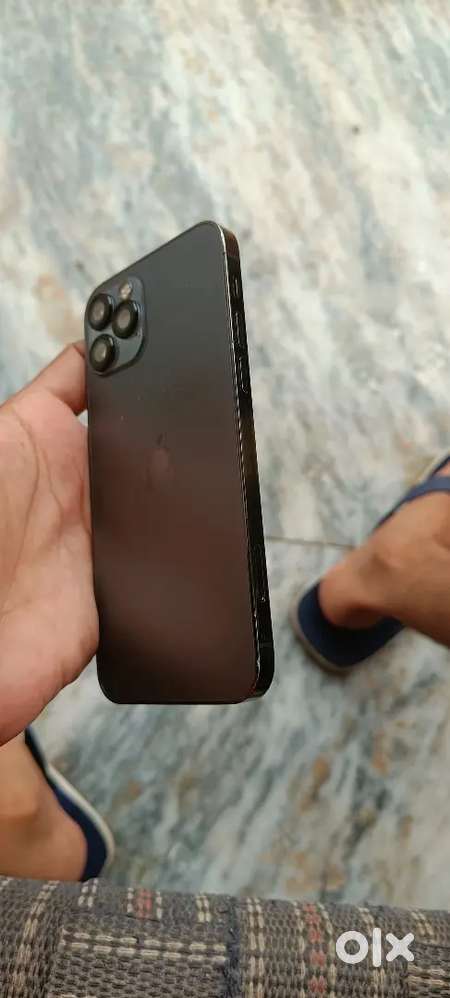 Iphone 12 pro 128 gb good condition