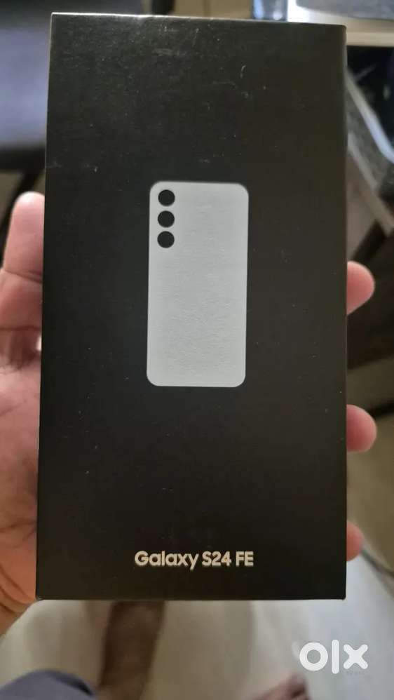 Samsung s24 FE 128 gb 1week old