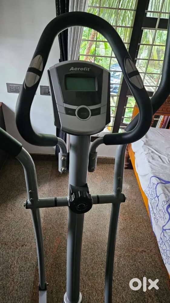 Elliptical cross trainer, short used