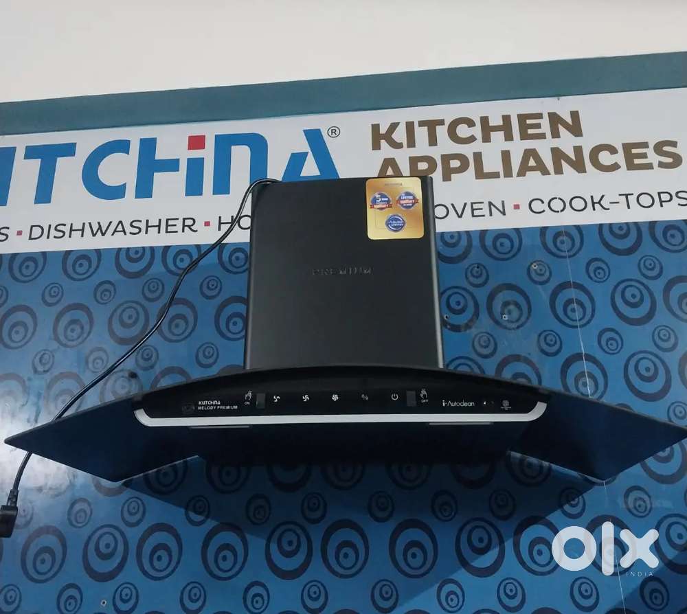 A kitchen chimney with iAuto clean facility.