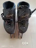 Inline Skating shoes and Gold bearing