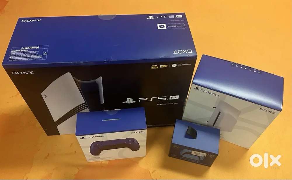 PS5 Pro Console 2TB Bundle  4K Disc Drive