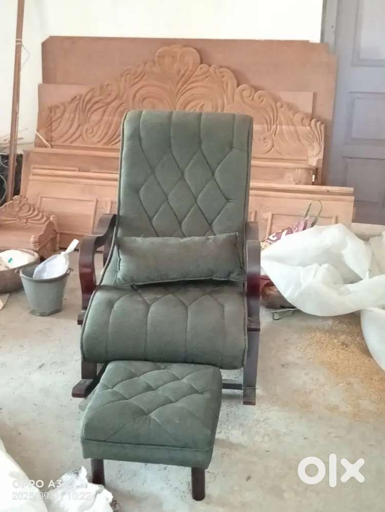 Chair sale urgent
