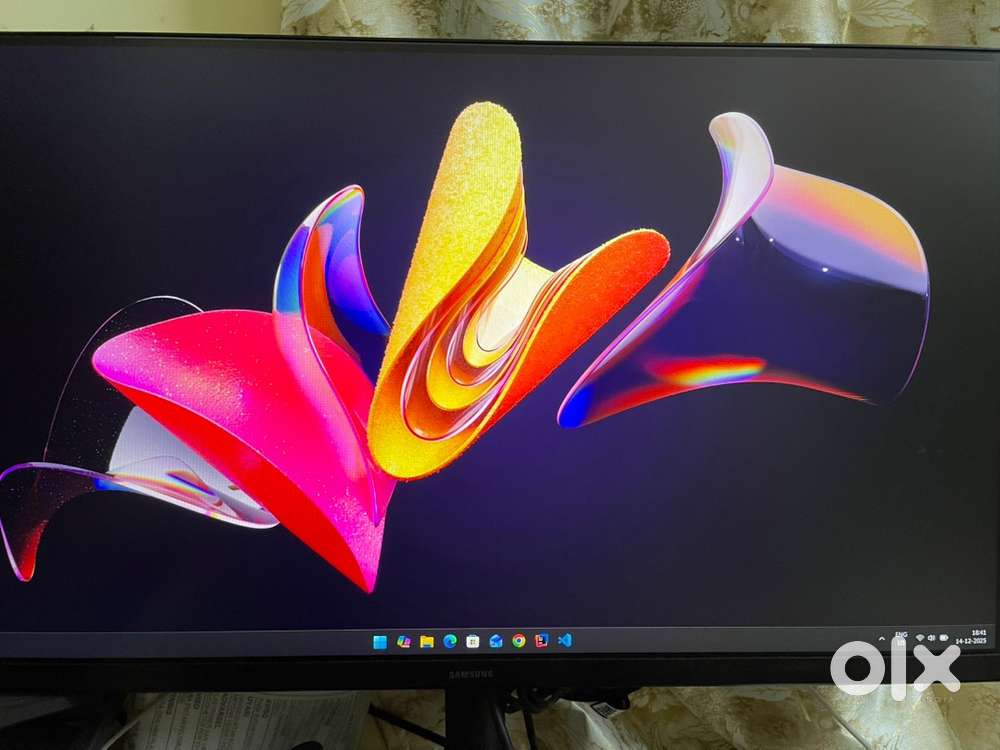 Samsung ViewFinity S6 Flat QHD Monitor 27-Inch