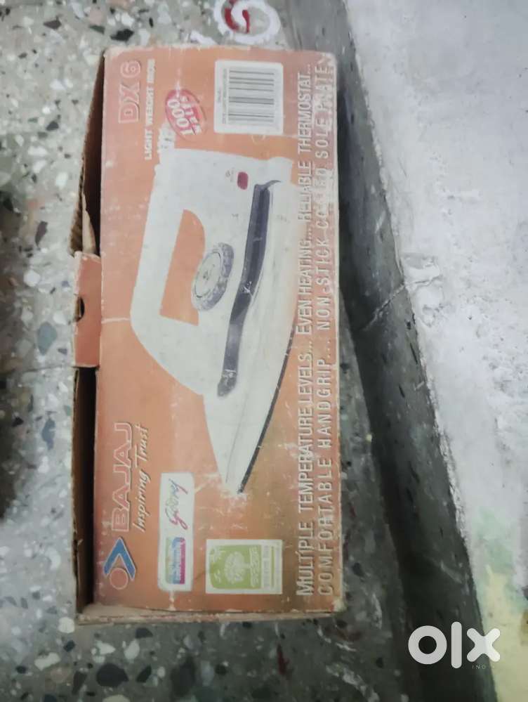 Bajaj dry iron