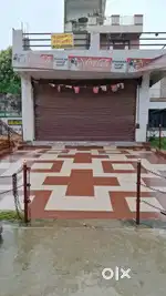 Shop Available for Rent