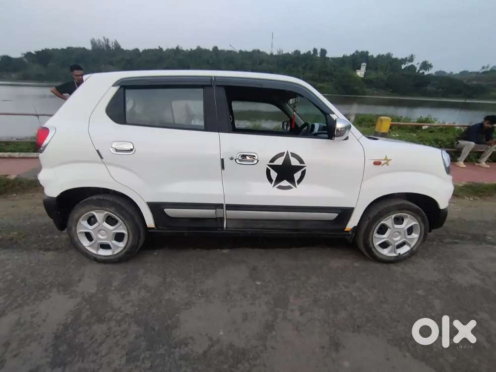 S-Presso Top Model – Excellent Condition  17,300 km