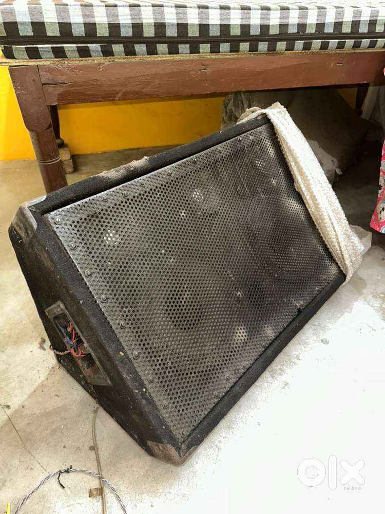 DJ Sound Speaker - Stage Moniter Speaker in excellent condition