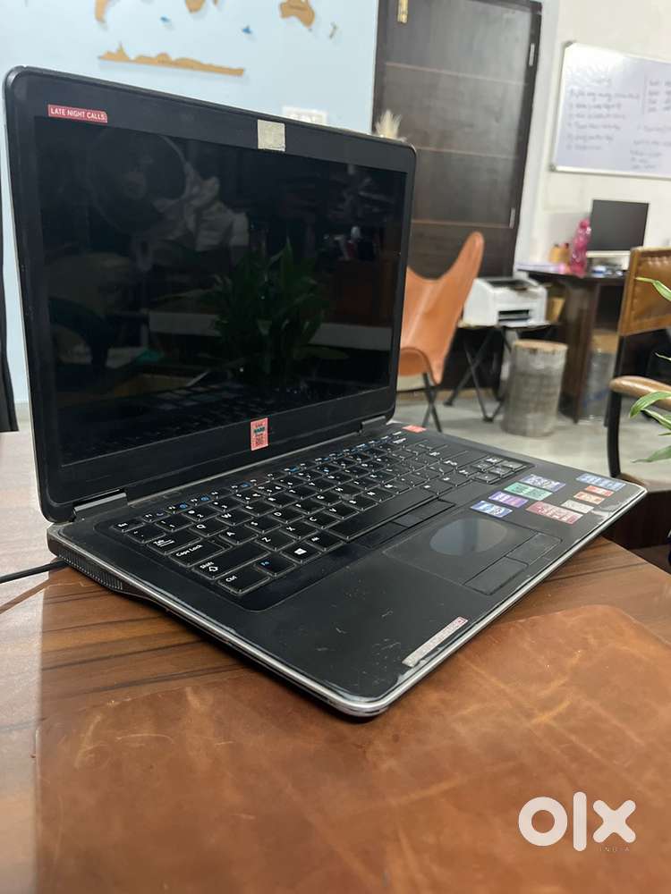 DELL LATITUDE E7440-i5 4th gen