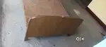 Bed 6'6× 4' feet.