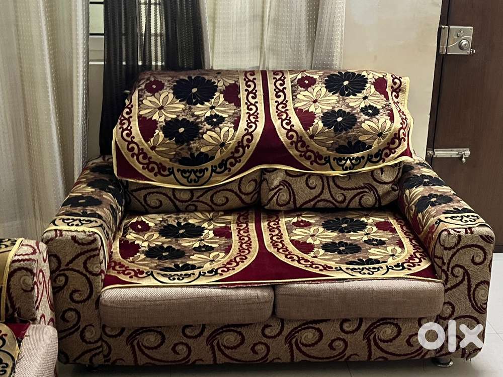 7 SEATER SOFA