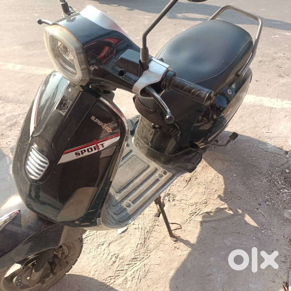 Electric scooter model name super tech average 60 km one charge me all
