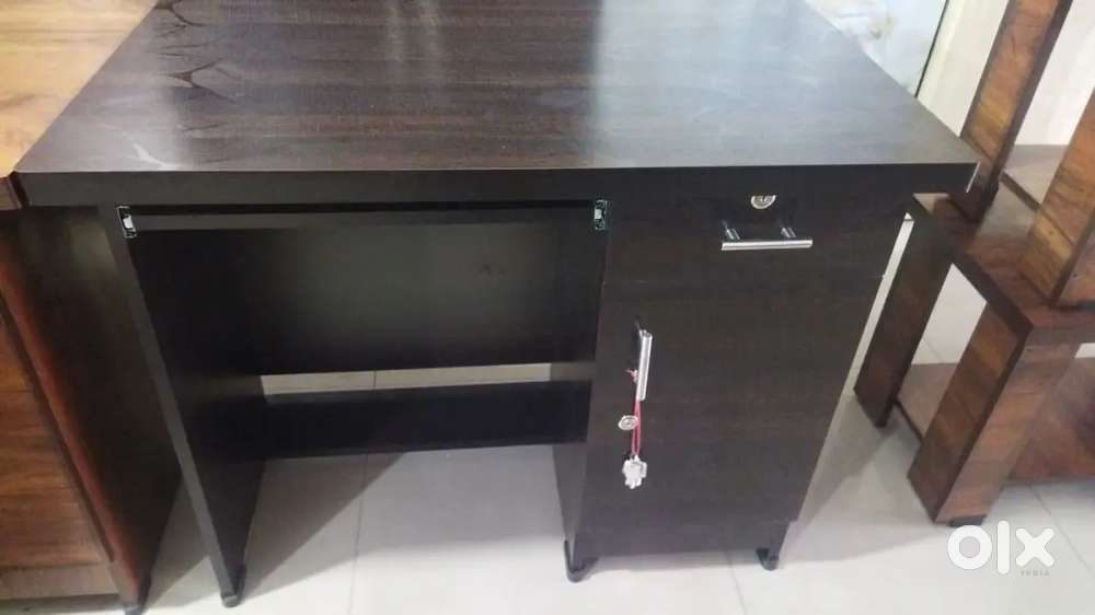 Office Chair and Table for sale