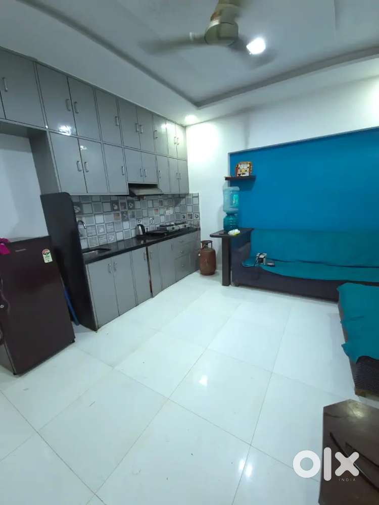 Available 2bhk fully furnished Flat for rent