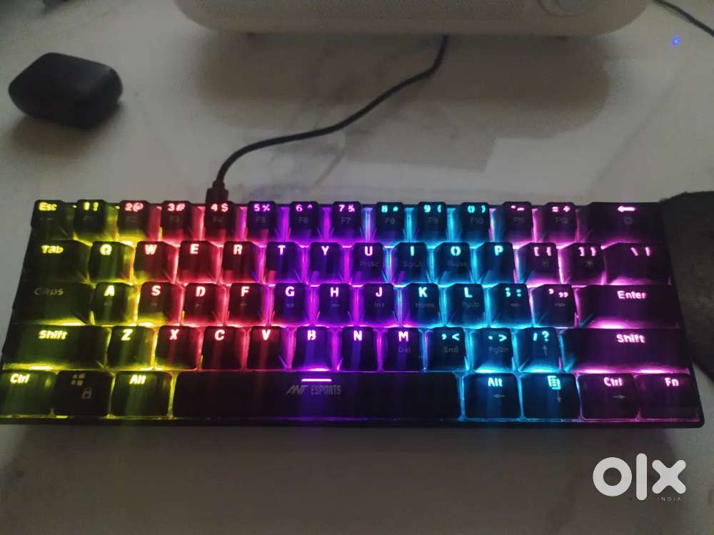 ANT eSports mechanical keyboard with box and branded cable