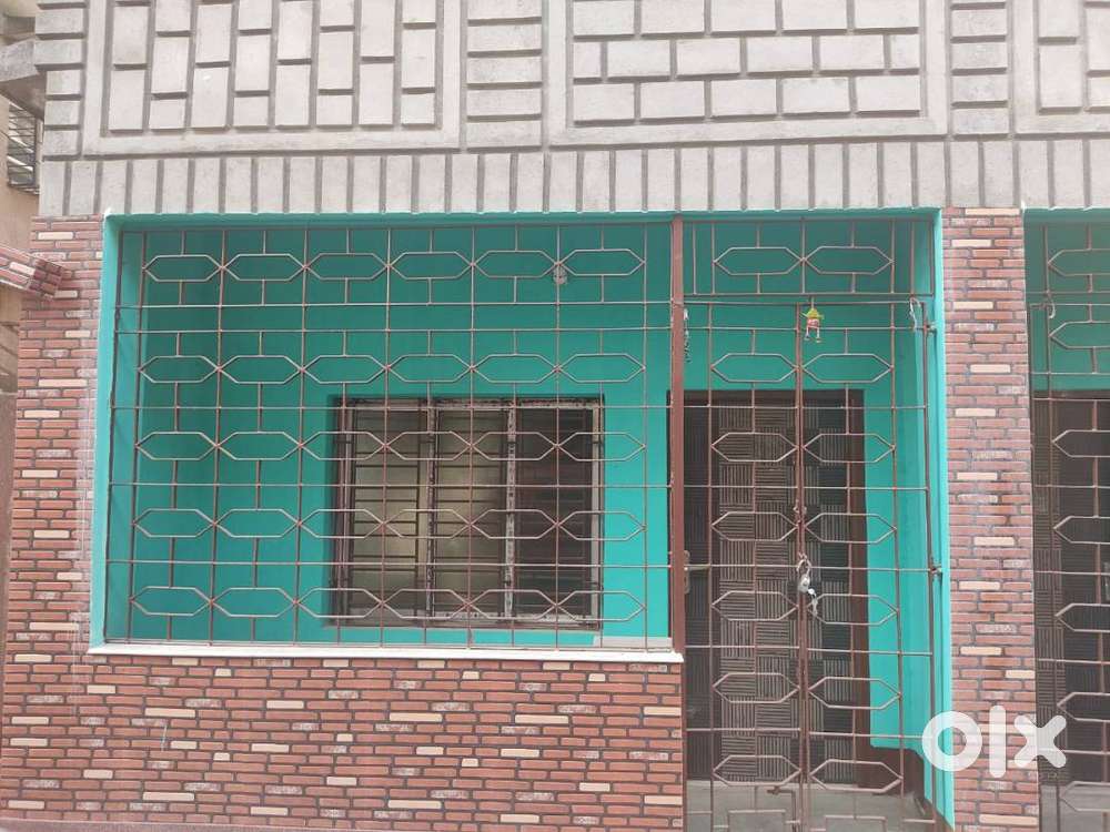 Secure, Spacious Office Units – Ready to Move In