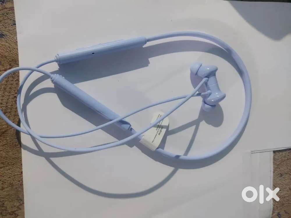 Hii I'm selling realme buds wireless 3 neo