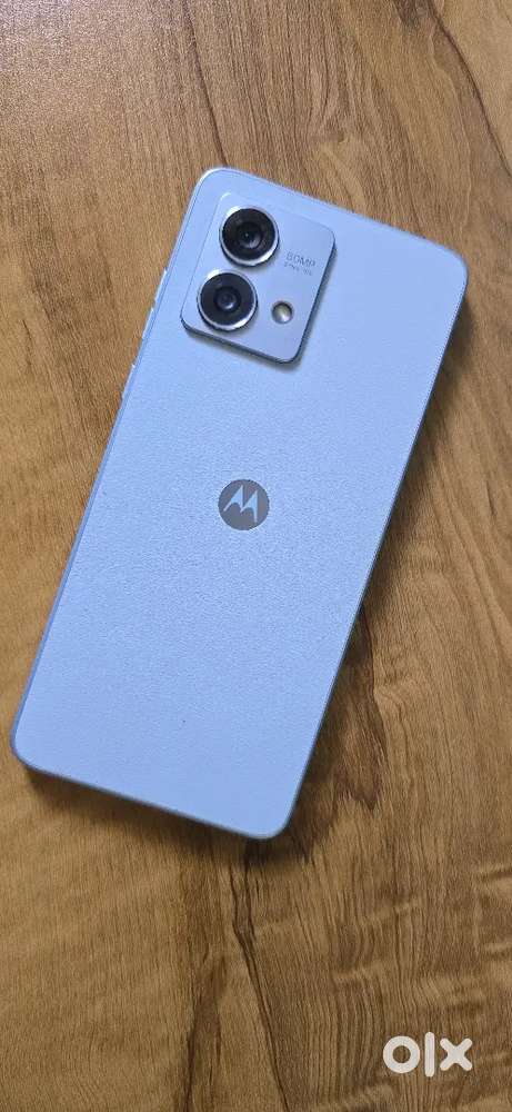 Motorola g84 5g 256 gb 12 gb ram