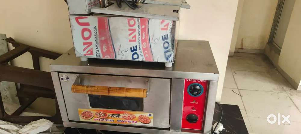 Pizza ovan and deep fryer