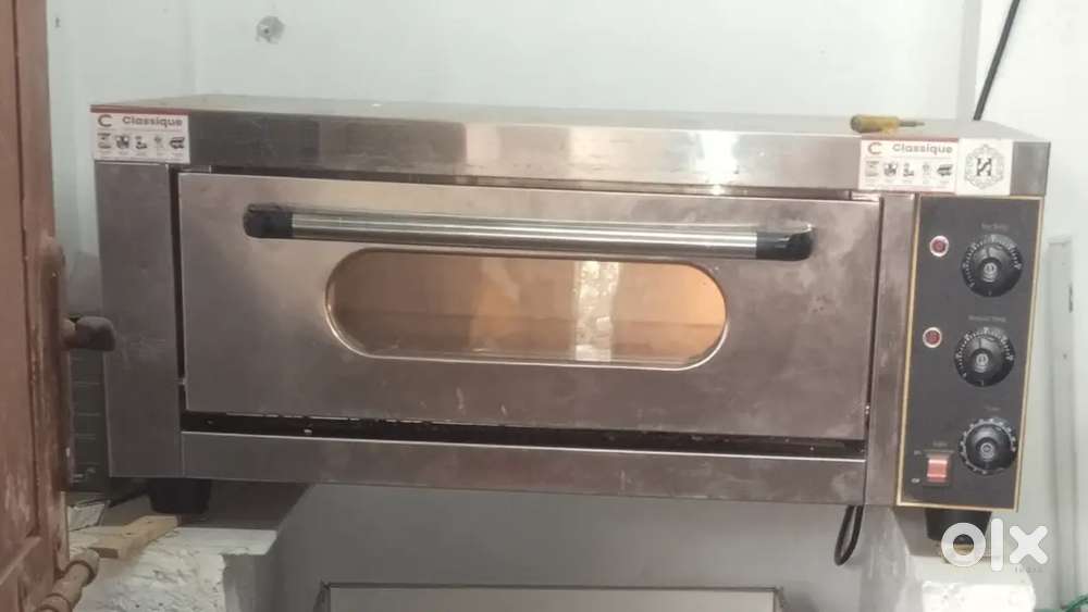 Backing oven