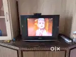 SAMSUNG Ultra Slim Fit TV DNlejr