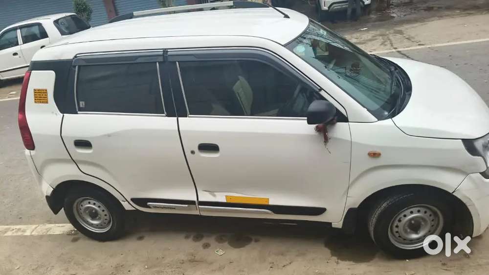 Ola & Uber mai ID honi chahiye new car hai night shift ke liye chahiye