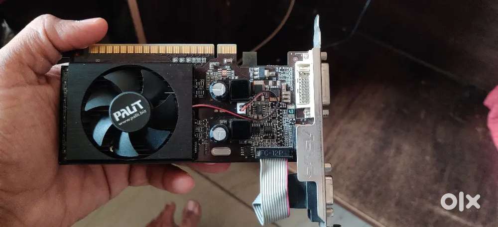 Graphics card GT 210 1GB