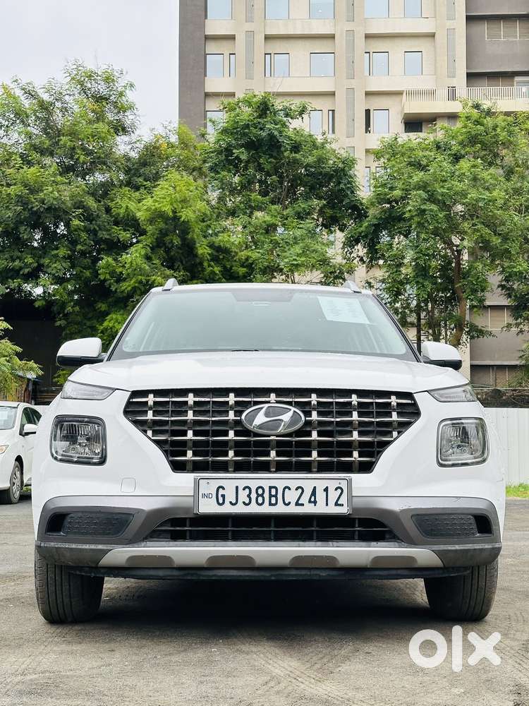 Hyundai Venue S Turbo, 2020, Petrol