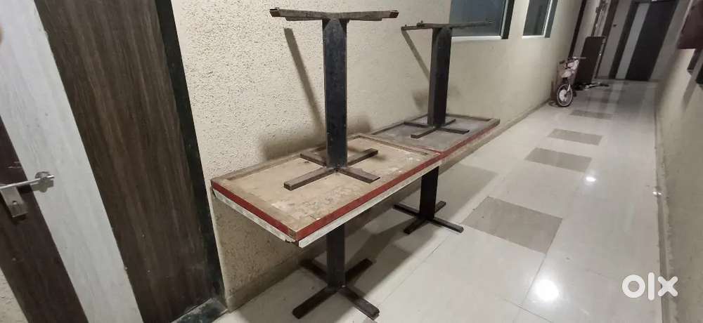 Restaurant Tables 4 sets
