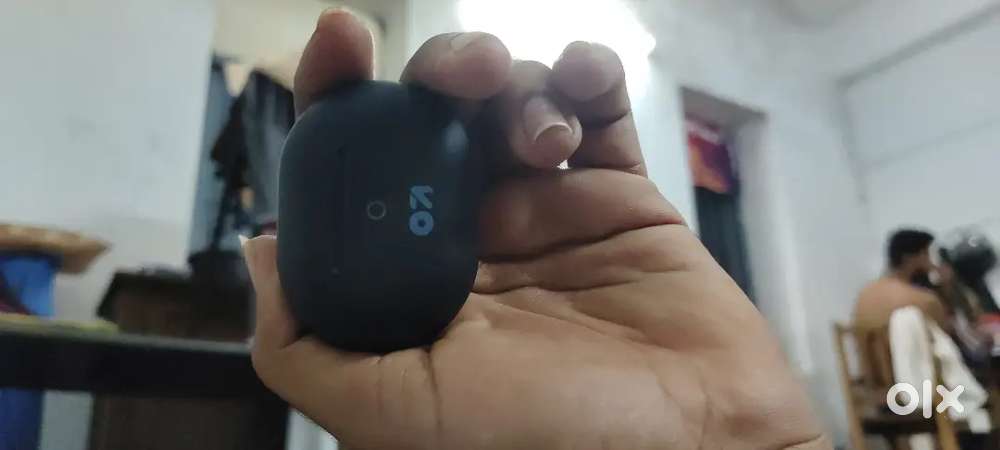 Goboult 
W40 with Quad Mic ENC, 48H Battery Life,  (black colour,