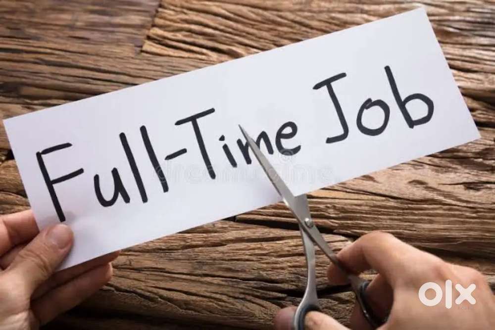 Good looking female candidate required