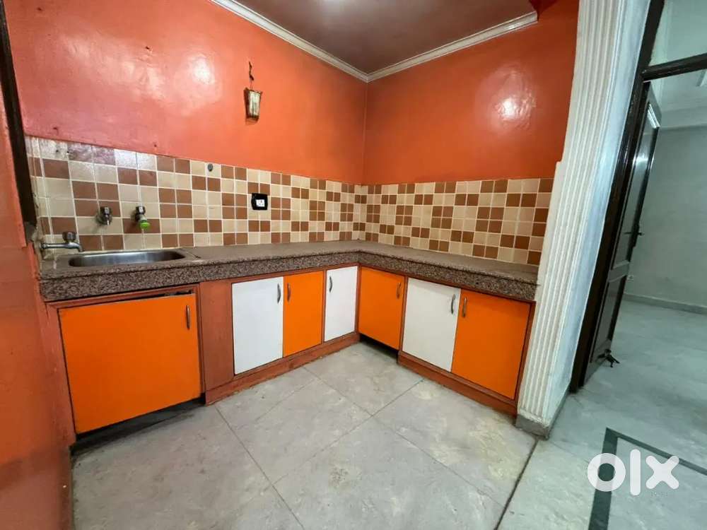 Semi furnished 1 bhk flat available for rent near saket metro station